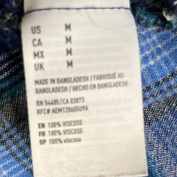 American Eagle Outfitters Blue Plaid Long Sleeve Button Down Flannel Shirt MED - Picture 9 of 10